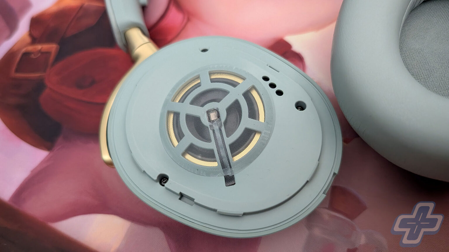 SteelSeries Arctis Nova Elite Wireless Headset Review | Image: Jason Siu / FullCleared