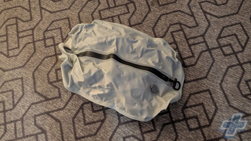 Ekster TravelPack Vacuum Kit Review | Image: Jason Siu / FullCleared