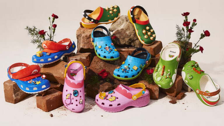 The lineup spans Mario, Yoshi, Bowser, and a Princess Peach platform clog | Image: Crocs
